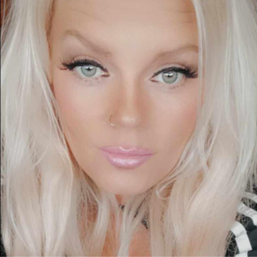 Joni w. profile photo