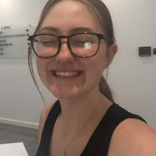 Lara H. profile photo