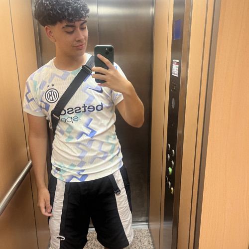riki m. profile photo