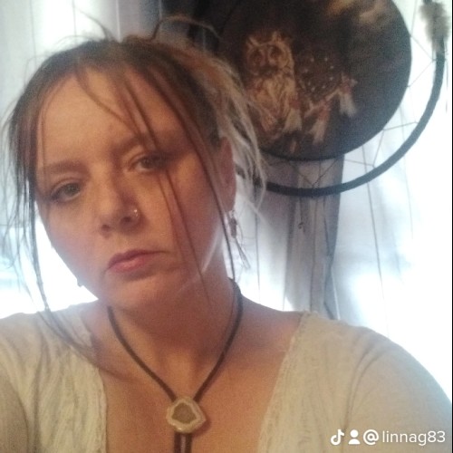 Malinda j.