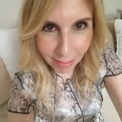 Amberose L. profile photo