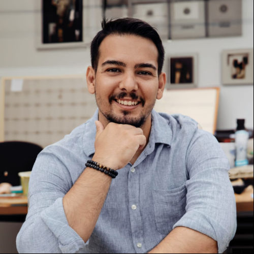Özgün E.
