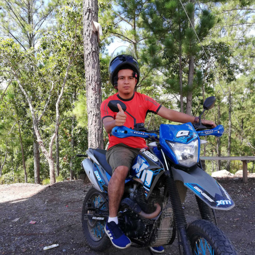 Jorge R.