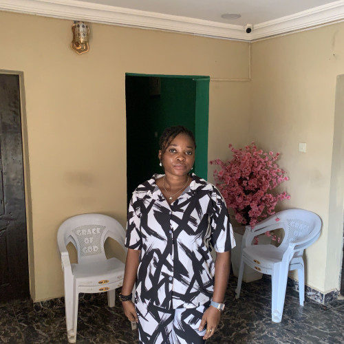 Lady V. profile photo