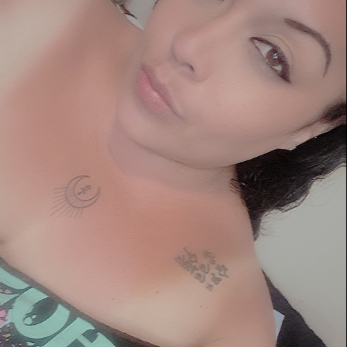 ALICIA  . profile photo