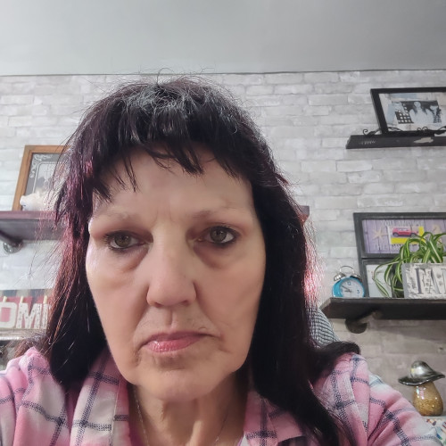 Vickie R.