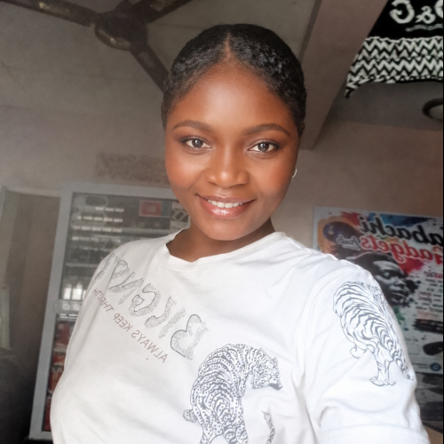 Lilian  V. profile photo