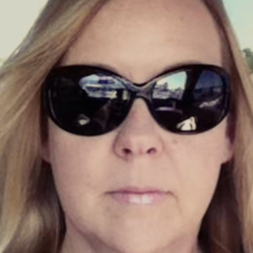 Lyni H. profile photo