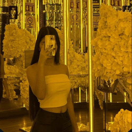 Alexa  R. profile photo