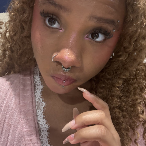 Kawaii R. profile photo