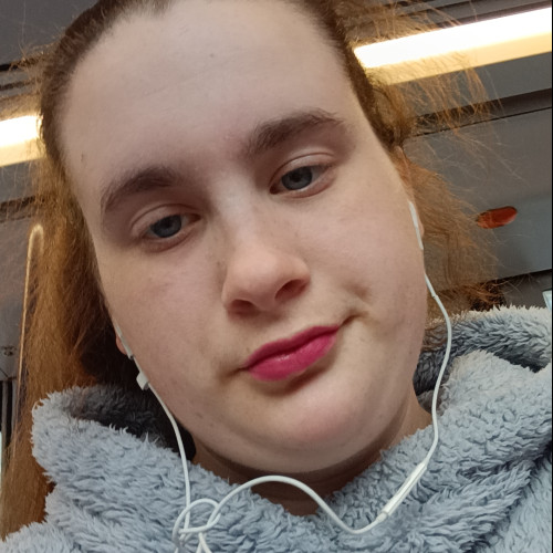 laura a. profile photo