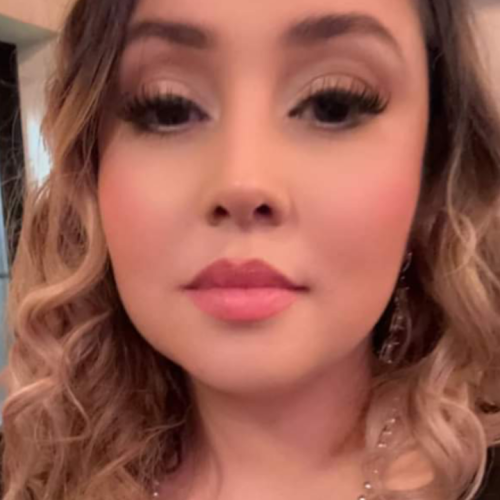 Maria Victoria  L. profile photo