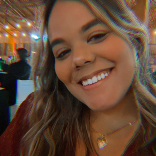Cecília L.