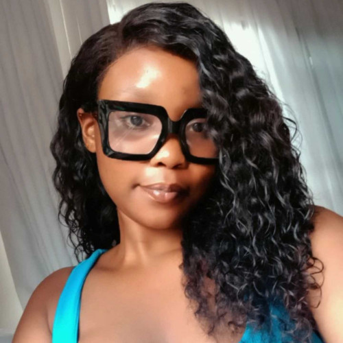Mae M. profile photo