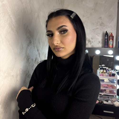 Tina D. profile photo