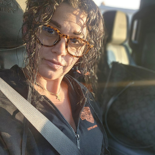 Kat V. profile photo