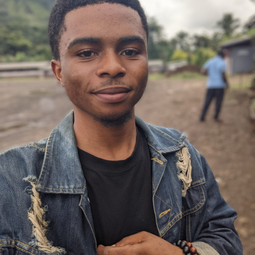 Akumbom W. profile photo