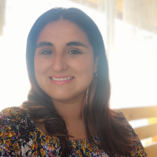 Yessenia  C. profile photo