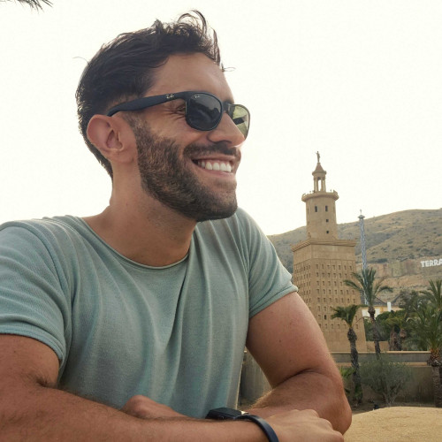 pedro m. profile photo
