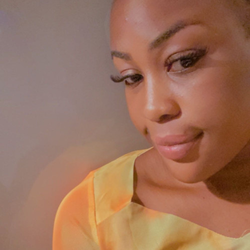 ella R. profile photo