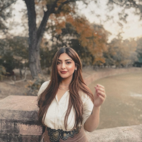 Daisy L. profile photo