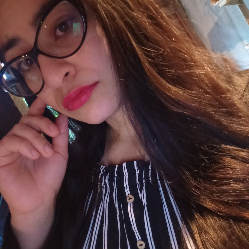 Reina L. profile photo
