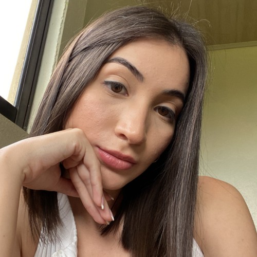 Veronica V.