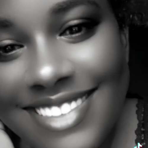 Yanique W. profile photo