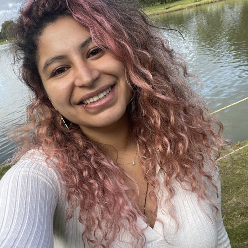 Mari M. profile photo