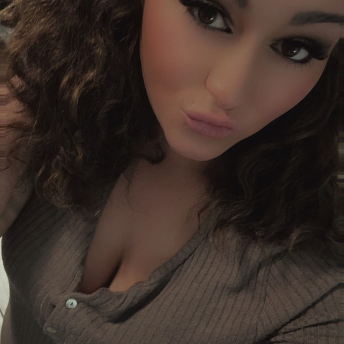 Ashleigh B.