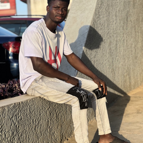 Dark  V. profile photo
