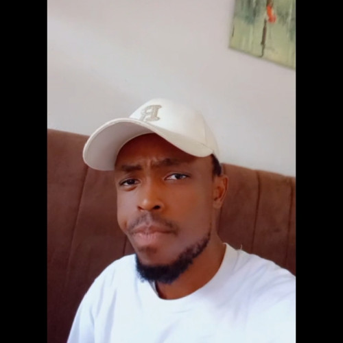 Tunde R. profile photo