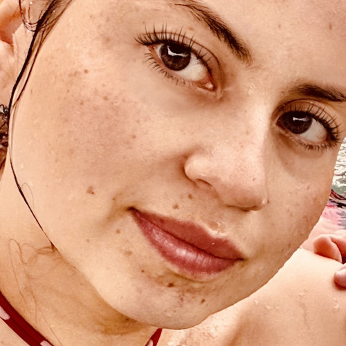 Belle M. profile photo
