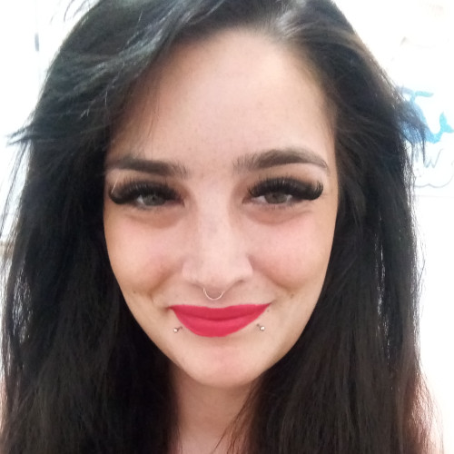 Poppy F. profile photo