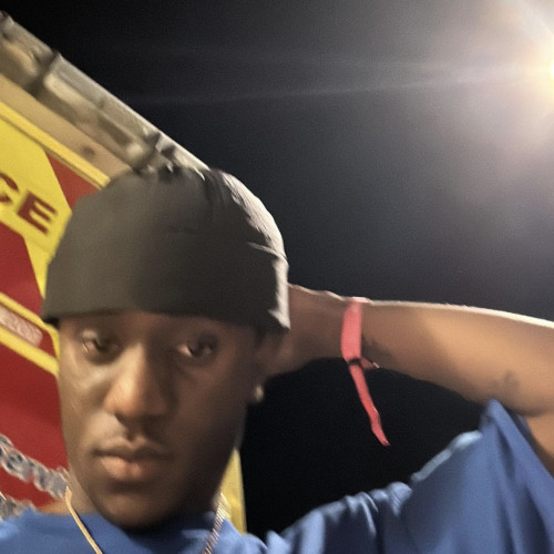 Izzy A. profile photo