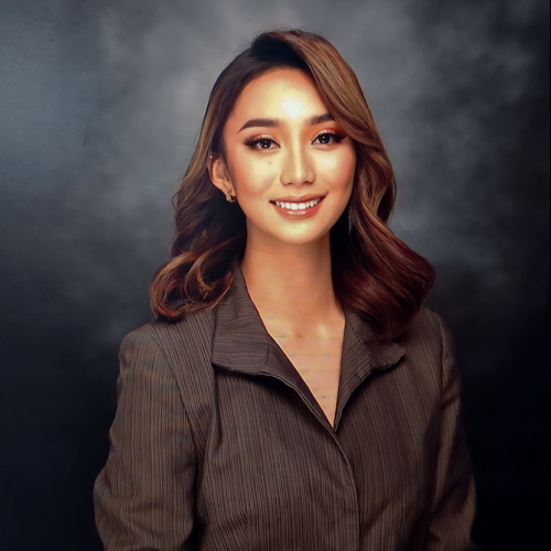 Claire Delyn  S. profile photo