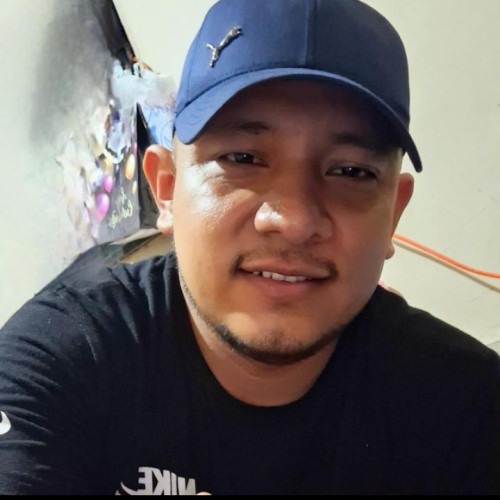 Ernesto R. profile photo