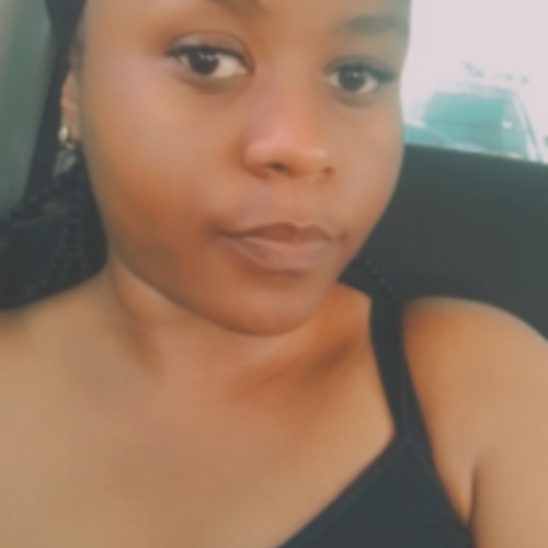 Vee N. profile photo