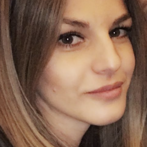 Suada D.
