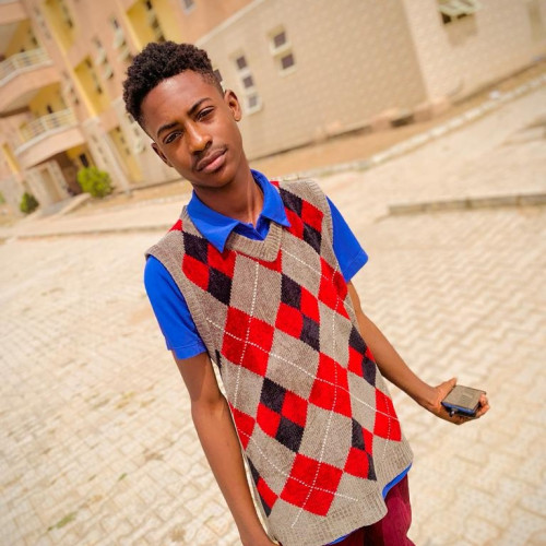 uhwe J. profile photo