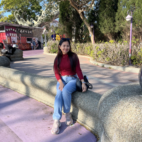 Jusdine M. profile photo