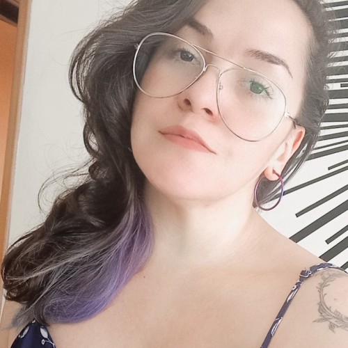 Viviana V.