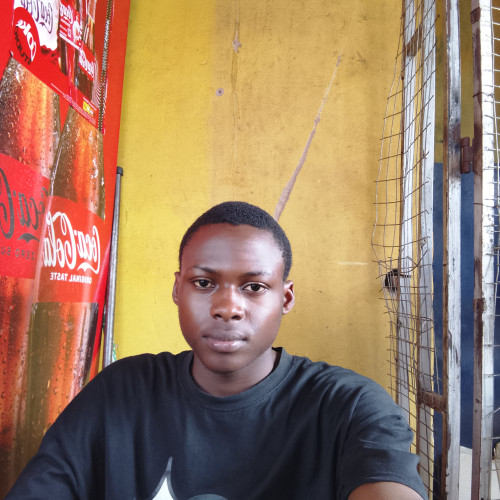 Peter 19 years old E. profile photo