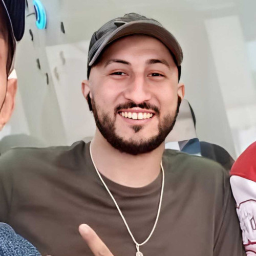 Mehdi W.