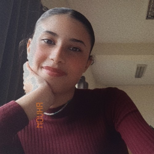 Nouhaila  L.