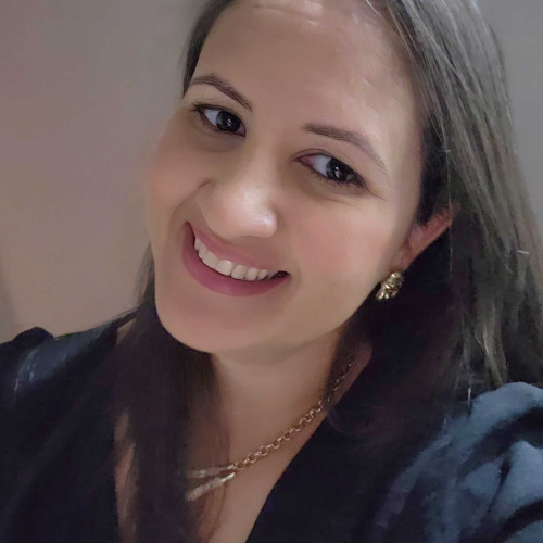 Tatiane S.