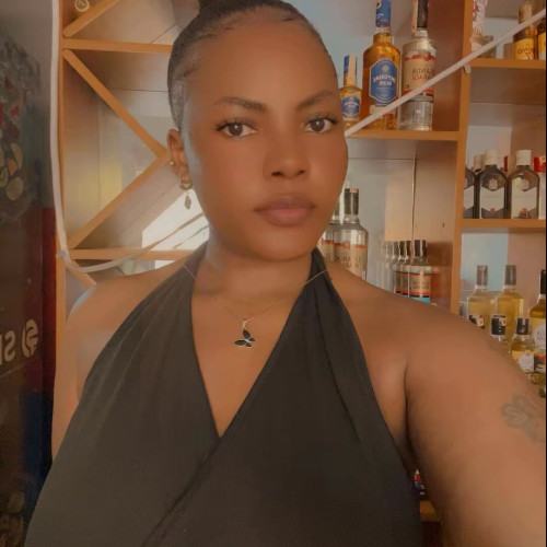 Vivian M. profile photo
