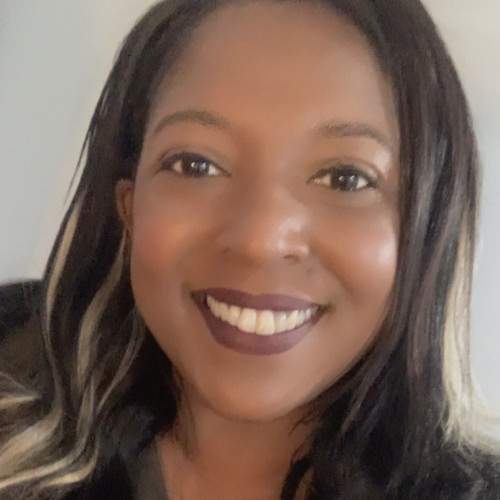 Norah L. profile photo