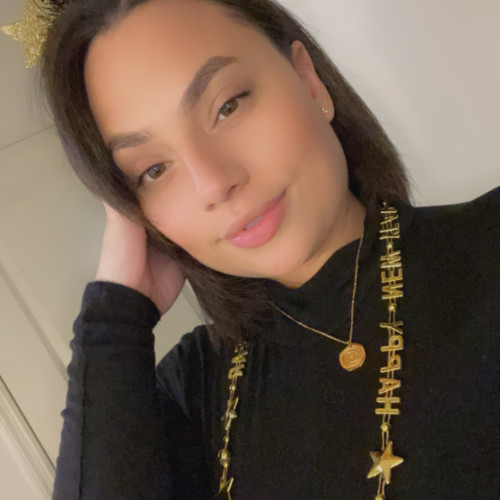 Evelyn R.