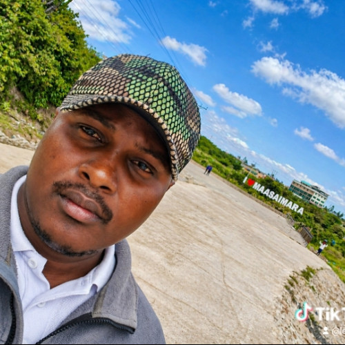 Leon  N. profile photo